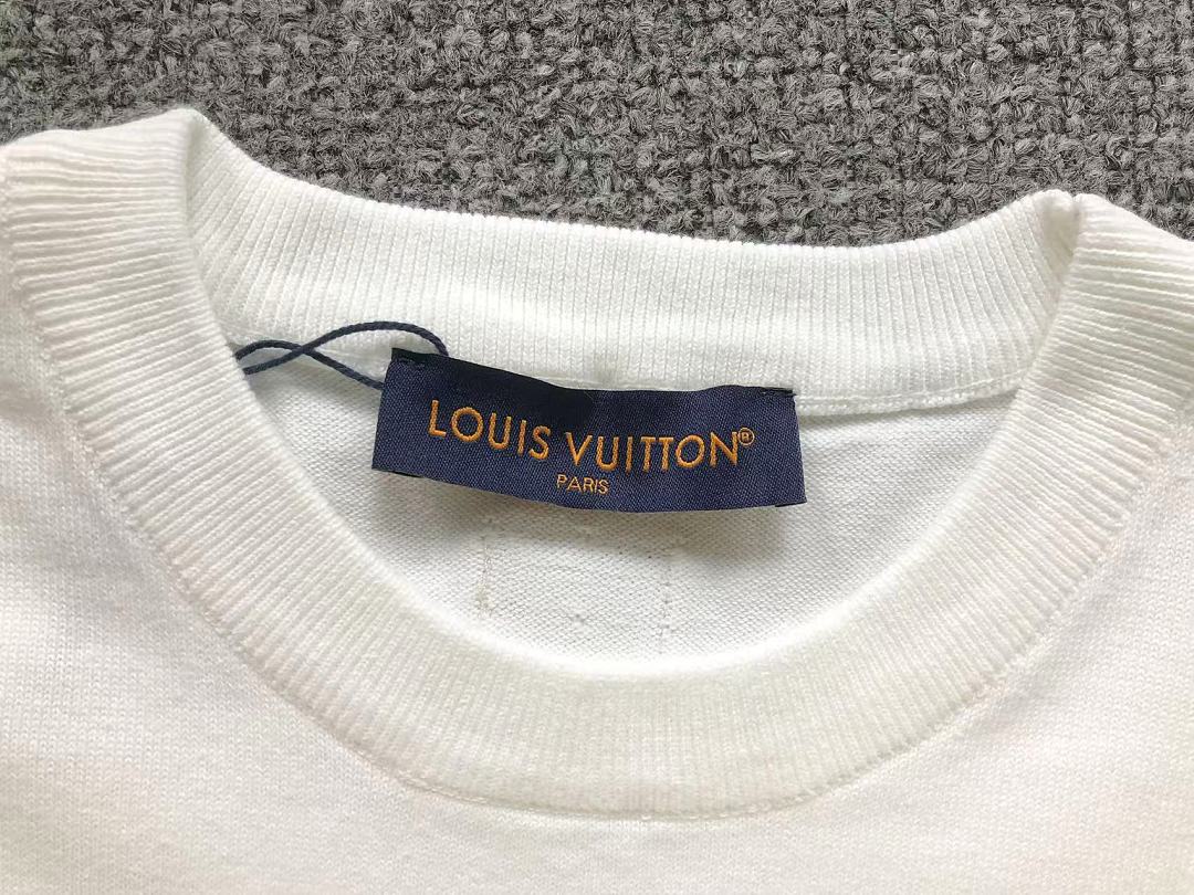 Louis Vuitton 178 L⭐ T-SHIRT 3204232221 (Im 170Cm 60Kg I Wear Size XS In The Phot) - Image 14