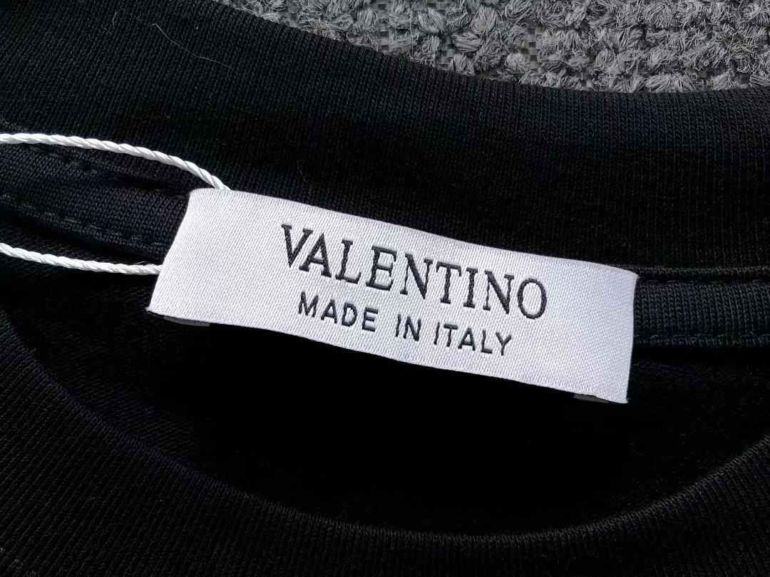 Valentino 118 VALENTINO T-SHIRT 5242518147 (Im 170Cm 60Kg I Wear Size M In The Phot) - Image 23
