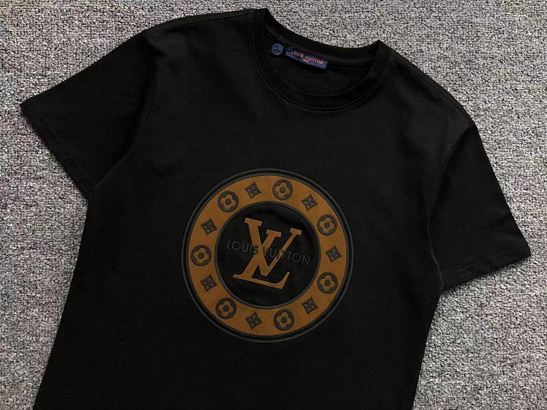 Louis Vuitton 115 L⭐ T-SHIRT 214210915 (Im 170Cm 60Kg I Wear Size S In The Phot) - Image 12