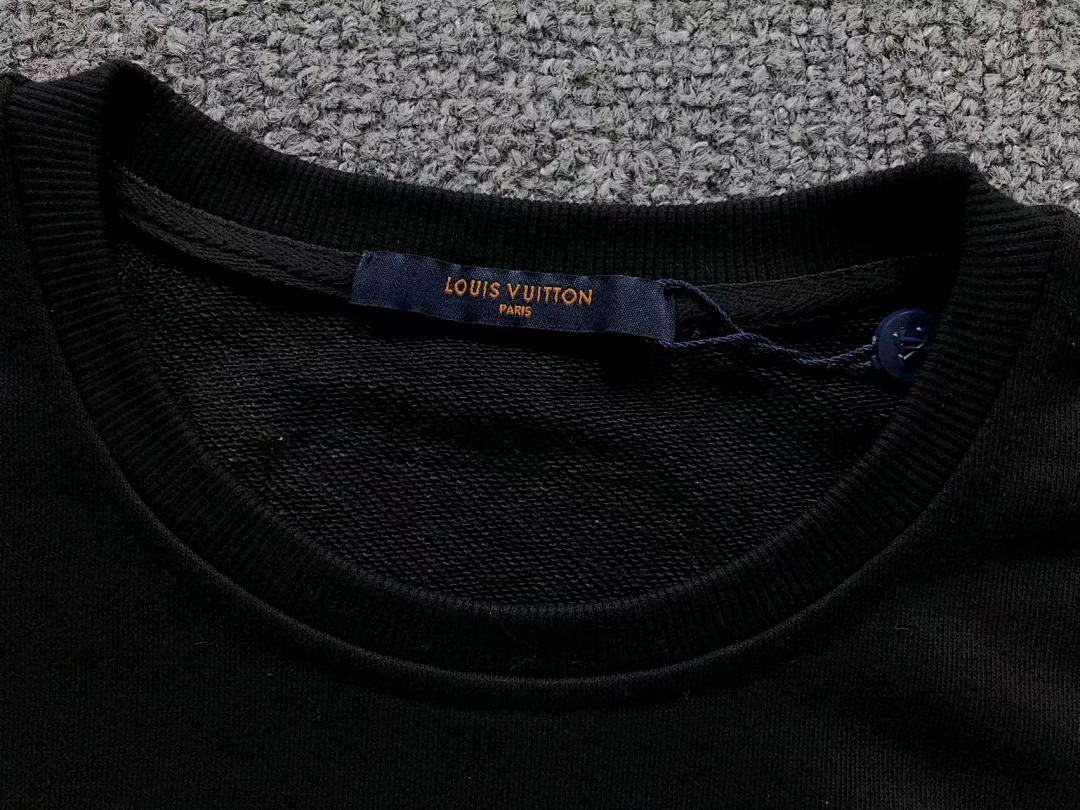 Louis Vuitton 158 L⭐ HOODIE 217071215 (Im 170Cm 60Kg I Wear Size L In The Phot) - Image 23
