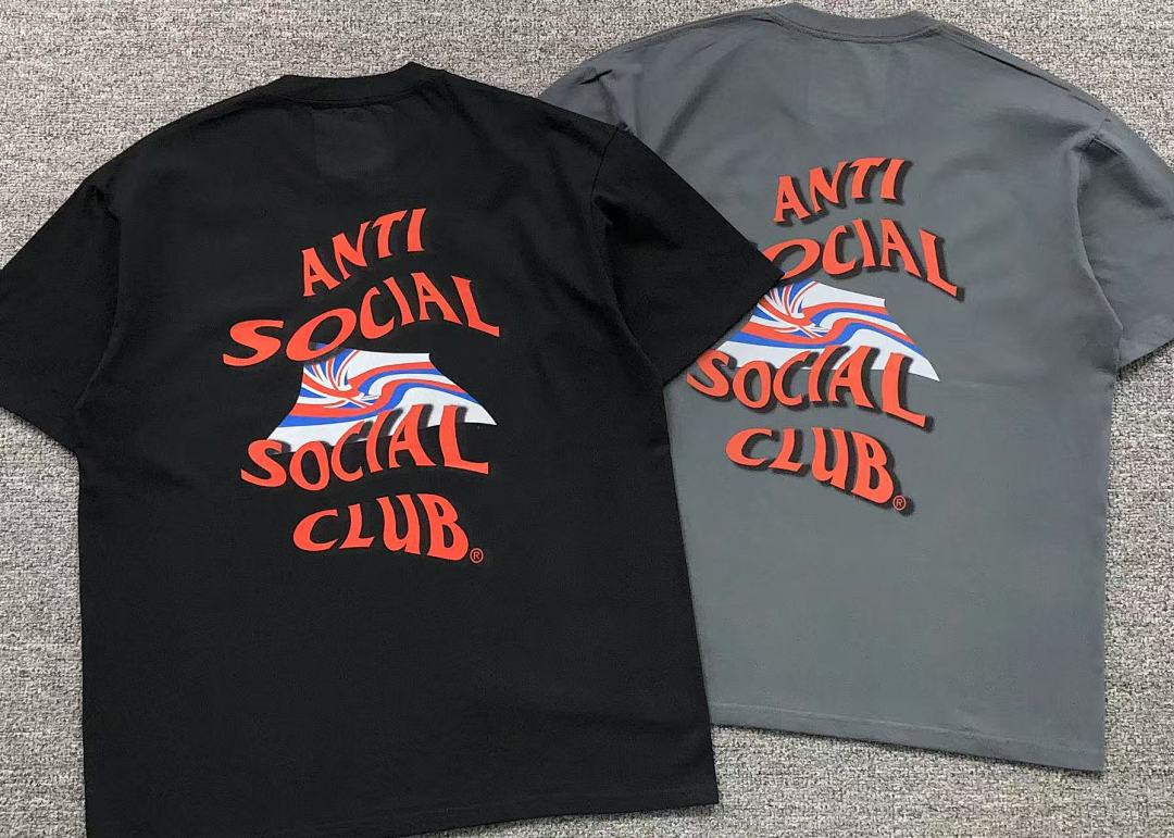 Christian Louboutin 85 ANTI SOCIAL CLUB T-SHIRT - Image 4