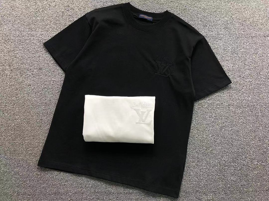 Louis Vuitton 118 L⭐ T-SHIRT 124705104 (Im 170Cm 60Kg I Wear Size S In The Phot) - Image 16