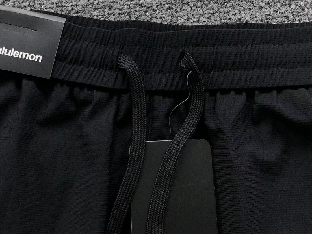 On Running 128 LULULEMON - Image 17