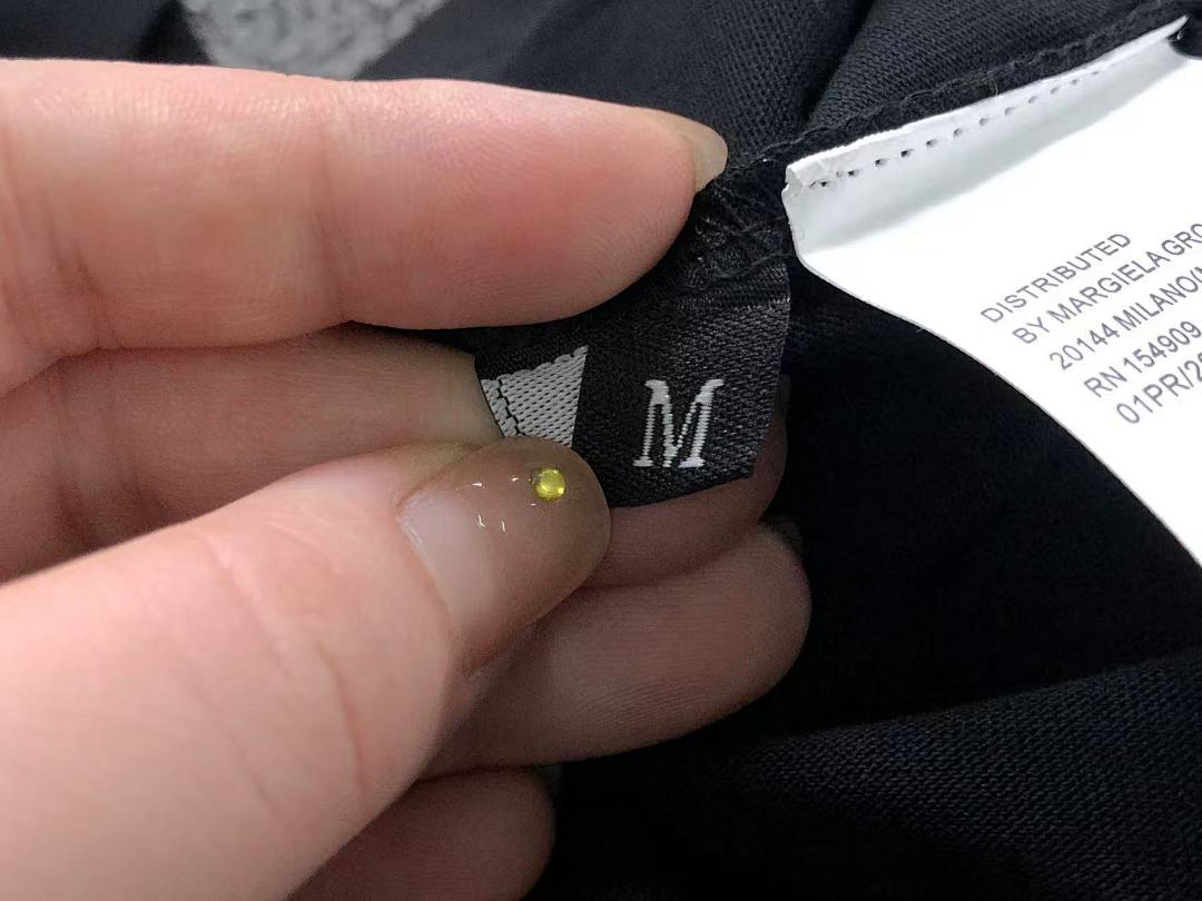On Running 95 MAISON MARGIELA T-SHIRT 42010926167 (Im 170Cm 60Kg I Wear Size M In The Phot) - Image 22