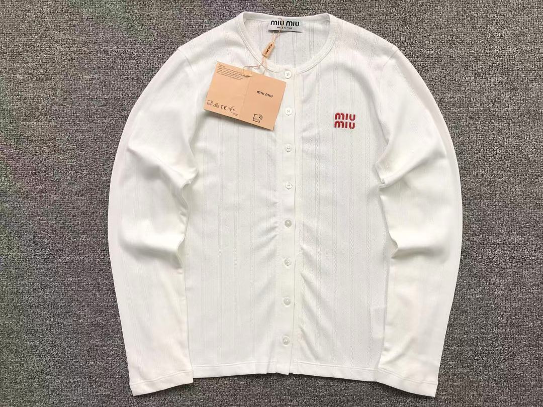 Miu Miu 158 M⭐U LONG SLEEVED FEMAIE - Image 5