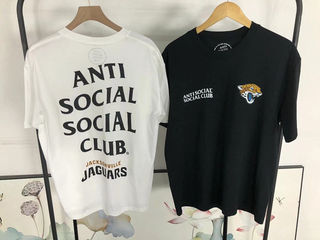 Christian Louboutin 85 ANTI SOCIAL CLUB T-SHIRT 123132602 (Im 170Cm 60Kg I Wear Size L In The Phot) - Image 24