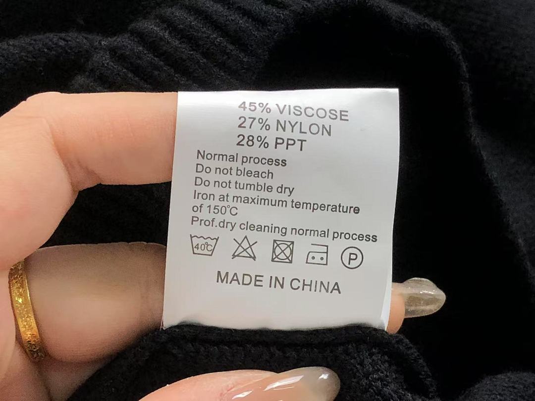 On Running 138 MAISON MARGIELA SWEATER 41100518146 (Im 170Cm 60Kg I Wear Size L In The Phot) - Image 20