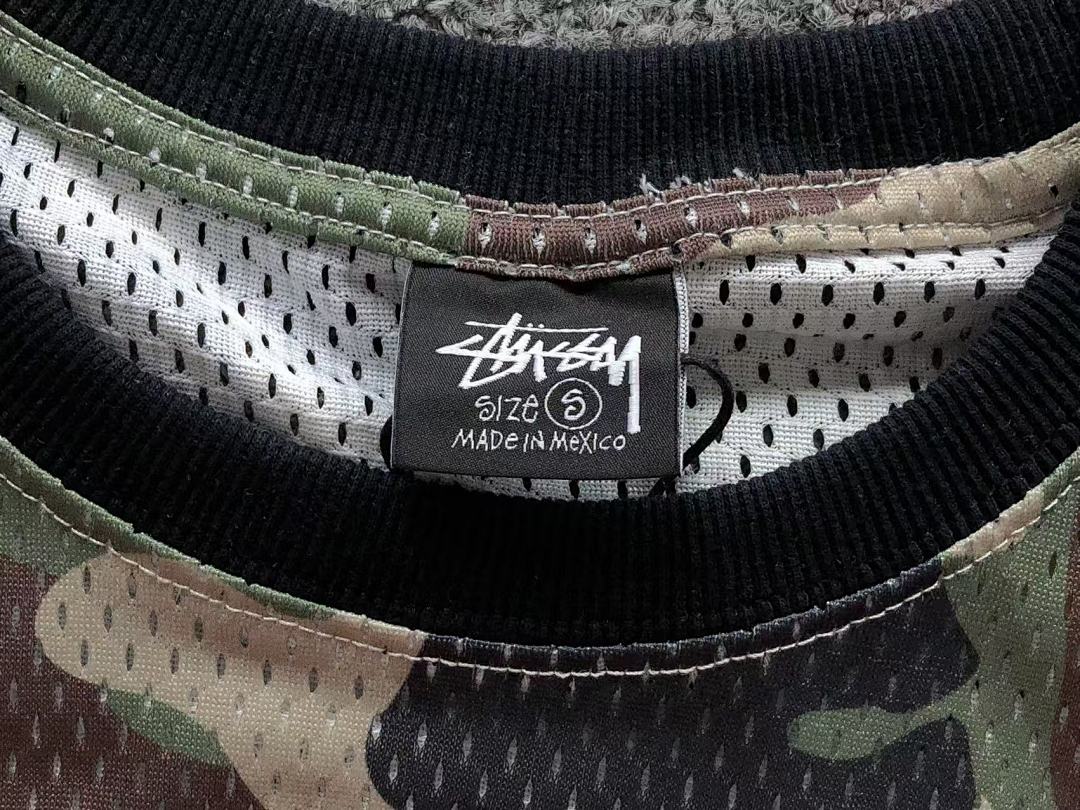 Stussy SHORTS 138 STUSSY T-SHIRT - Image 18