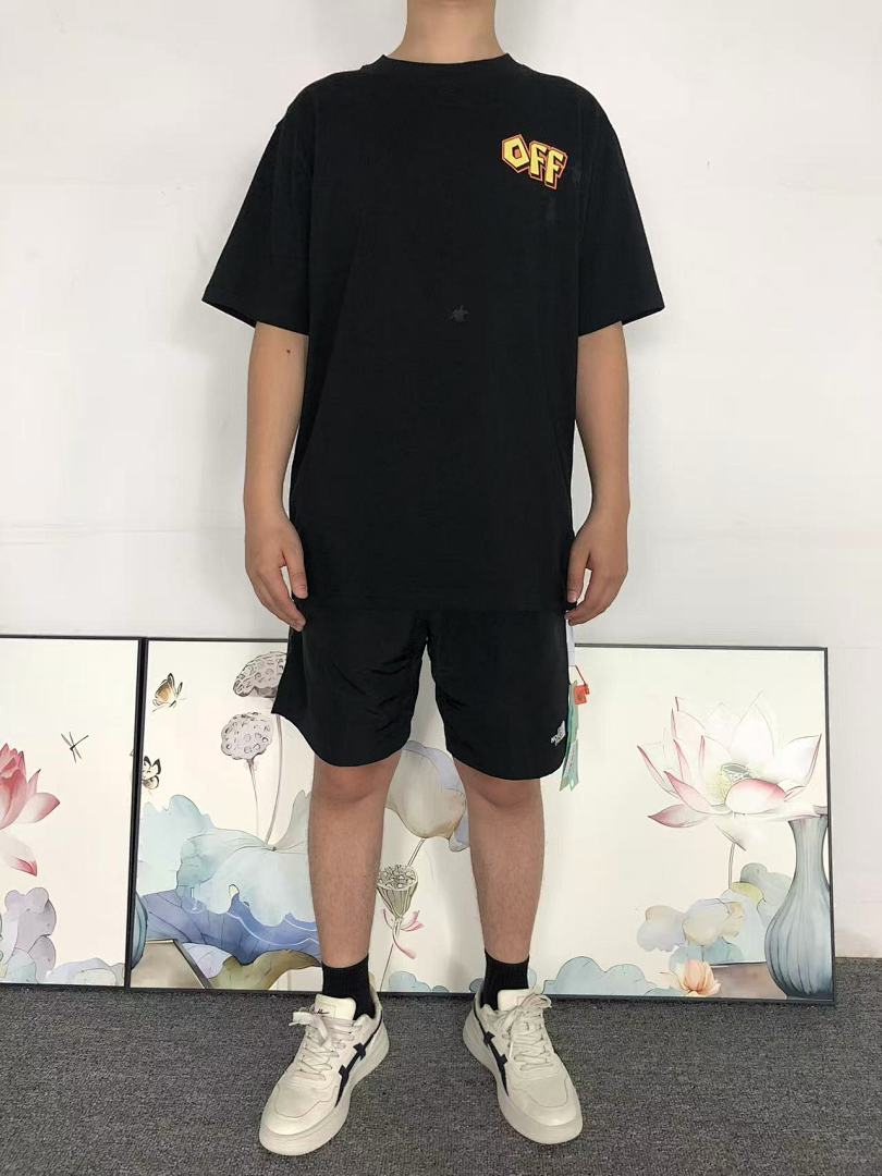 Off-White 98 OFF-WHITE T-SHIRT 59013619 (Im 170Cm 60Kg I Wear Size M In The Phot) - Image 3