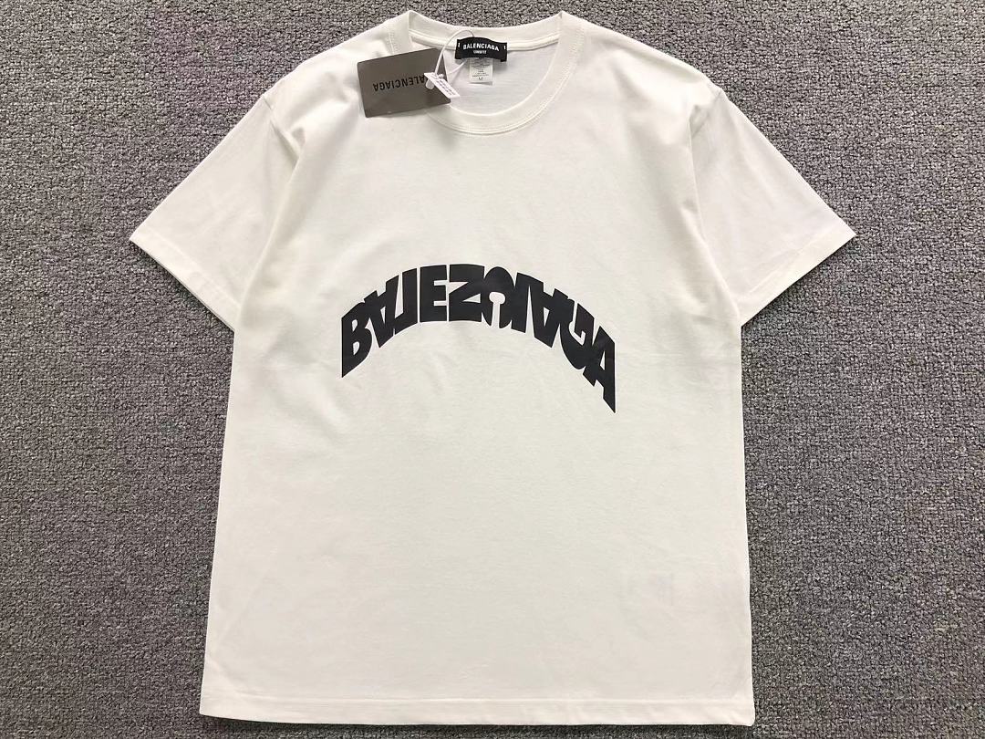 Balenciaga 115 B⭐L⭐⭐⭐IA⭐A T-SHIRT 22051310172 (Im 170Cm 60Kg I Wear Size L In The Phot) - Image 9
