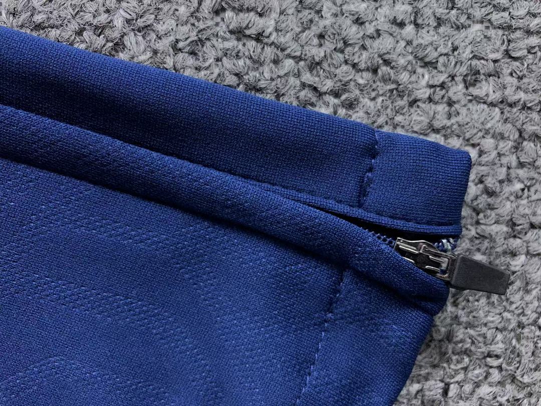 Chanel 135 FOOTBALL LONG SLEEVED TROUSERS - Image 27