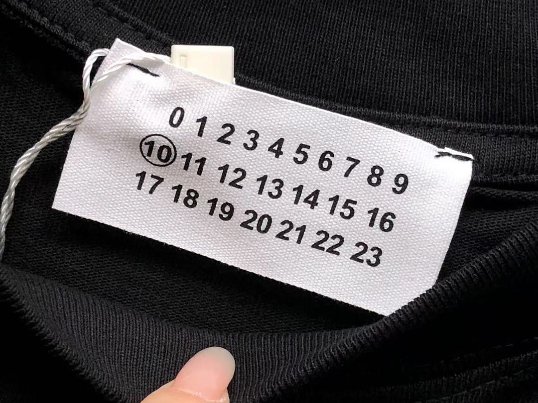 On Running 98 MAISON MARGIELA T-SHIRT 2161118125 (Im 170Cm 60Kg I Wear Size S In The Phot) - Image 20