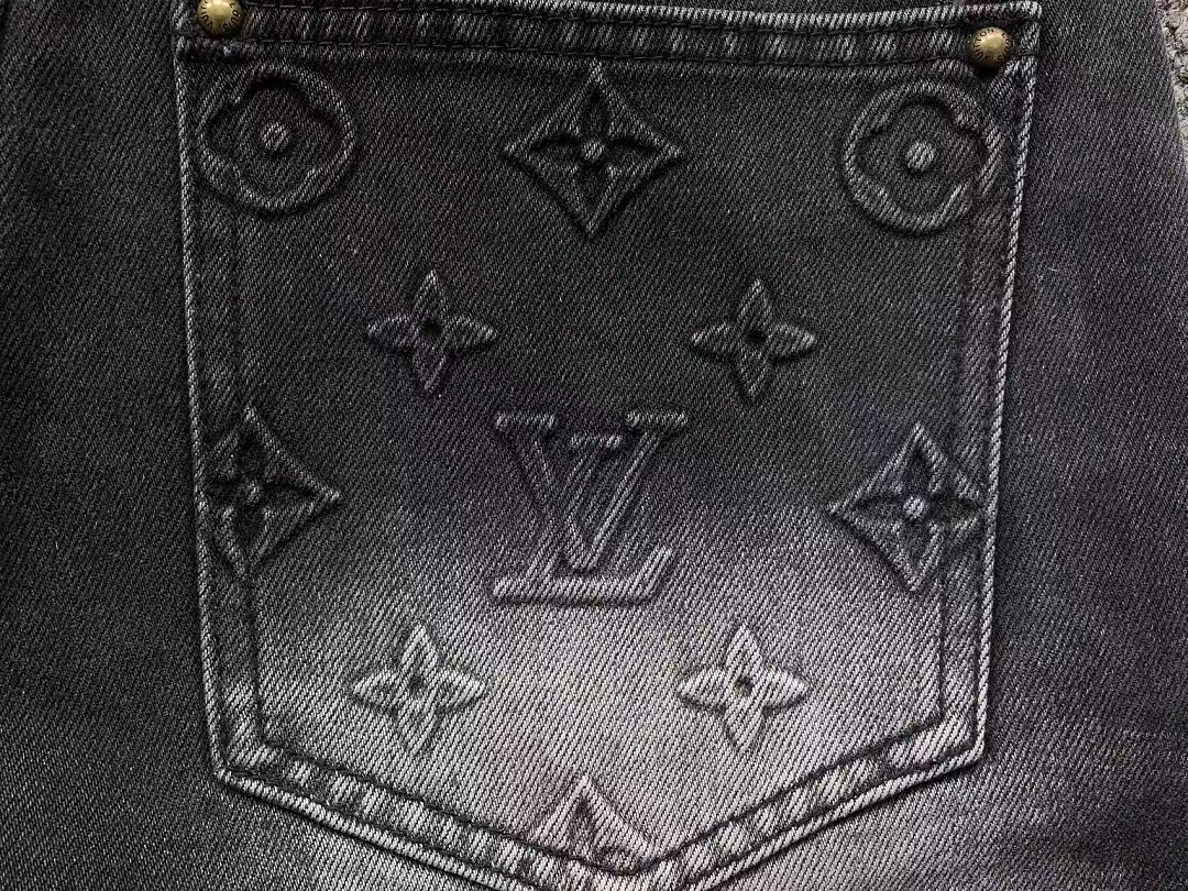 Louis Vuitton 188 L⭐ SHORTS 3204271717 (Im 170Cm 60Kg I Wear Size S In The Phot) - Image 9