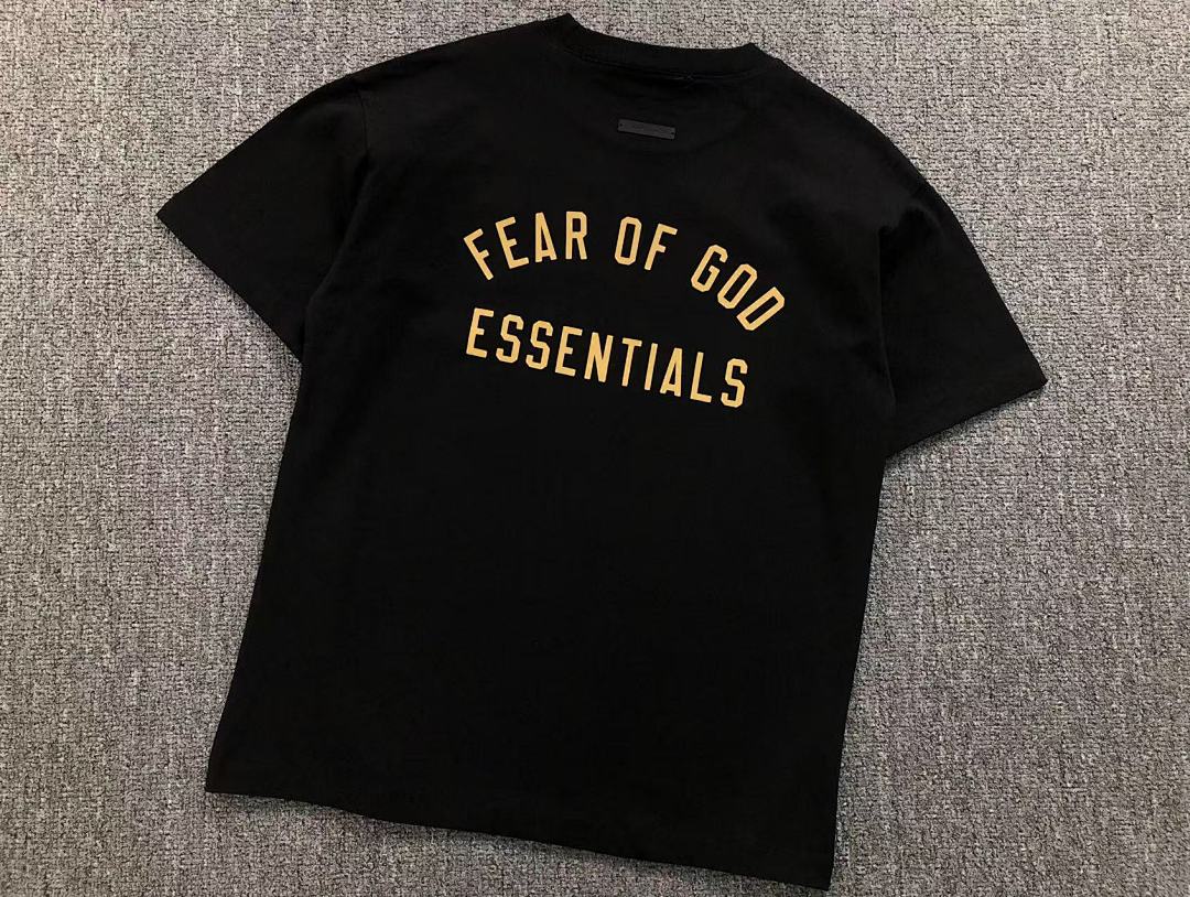 Fear of God 105 FOG T-SHIRT 412190217 (Im 170Cm 57Kg I Wear Size S In The Phot) - Image 8