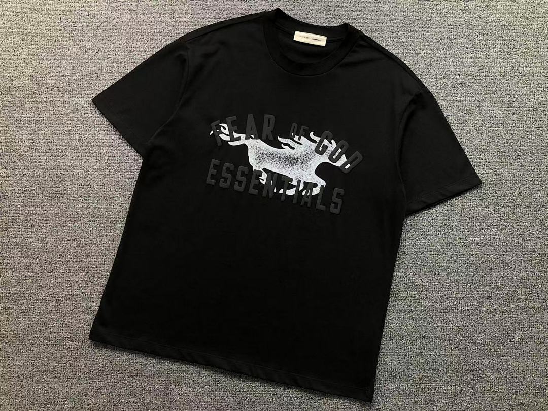 Fear of God 98 FOG T-SHIRT 22040417125 (Im 170Cm 60Kg I Wear Size M In The Phot) - Image 6