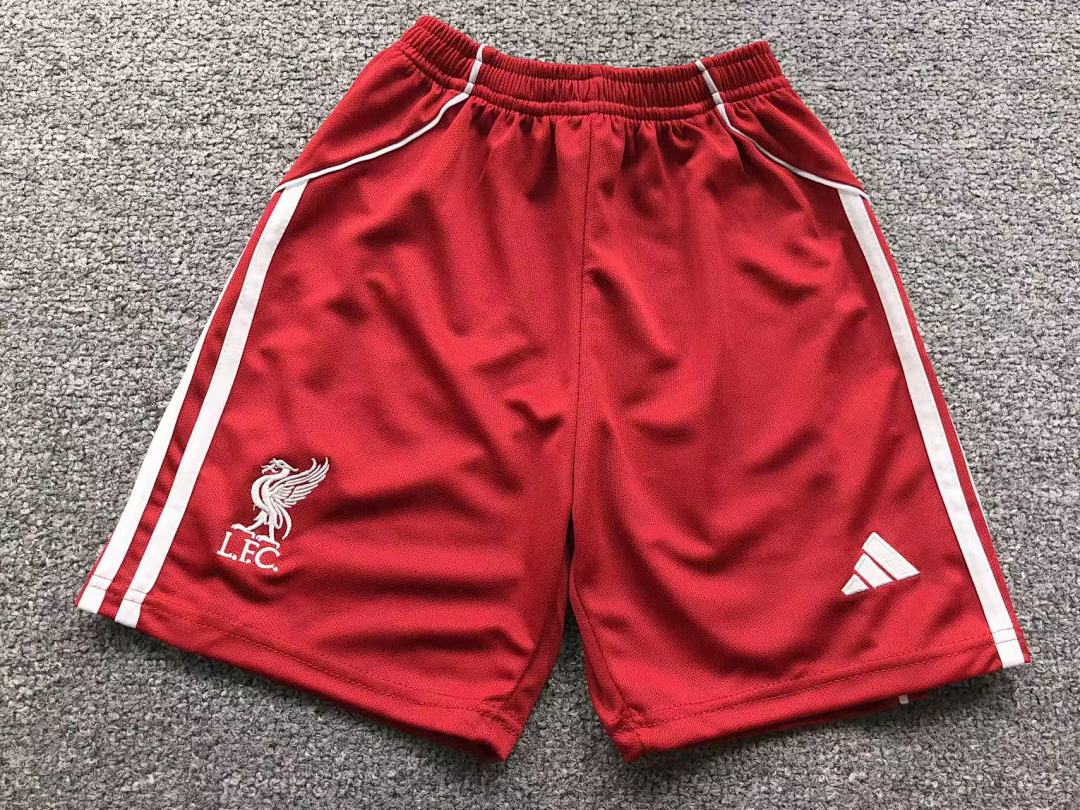 Chanel 75 FOOTBALL T-SHIRT SHORTS - Image 20
