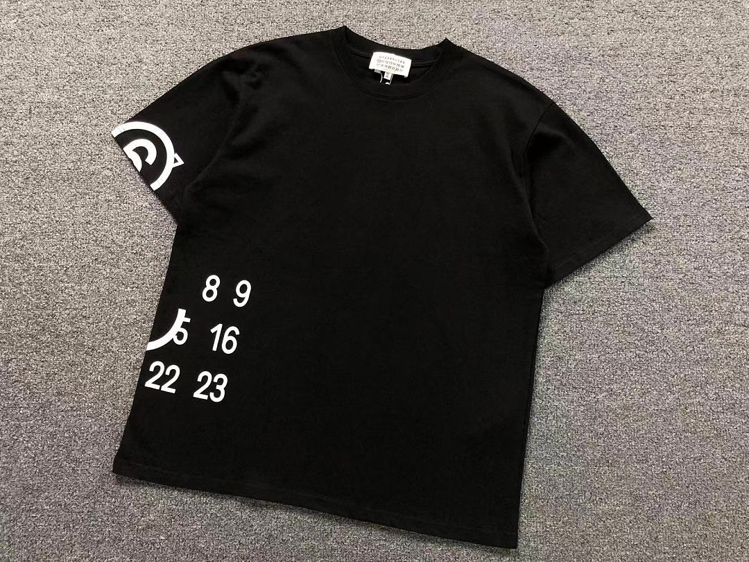 On Running 82 MAISON MARGIELA T-SHIRT 5208210386 (Im 170Cm 60Kg I Wear Size 46 In The Phot) - Image 10