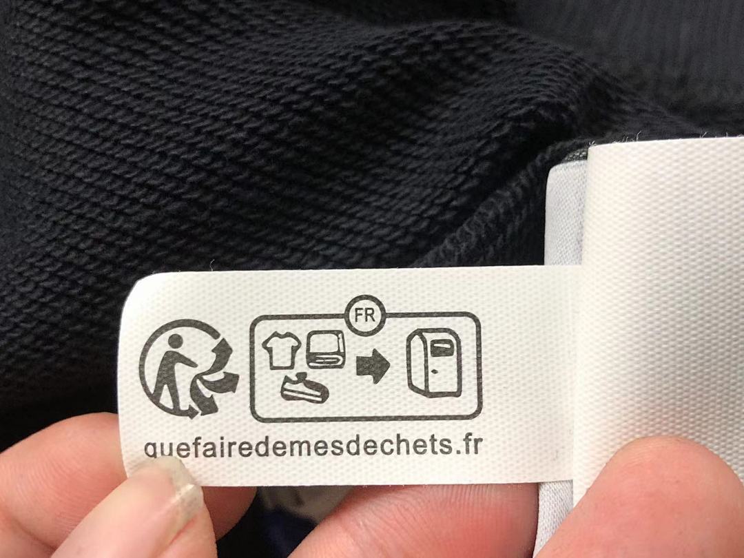 Off-White 136 OFF-WHITE (WHITE HOODIE) - Image 35