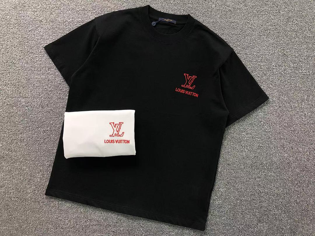 Louis Vuitton 118 L⭐ T-SHIRT 41080209133 (Im 170Cm 60Kg I Wear Size XL In The Phot) - Image 15