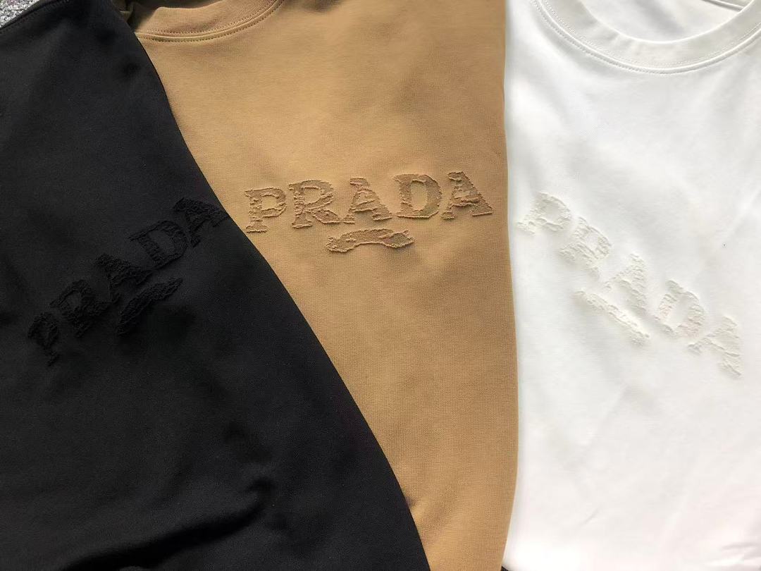 Prada SHORTS P⭐A⭐A T-SHIRT - Image 22