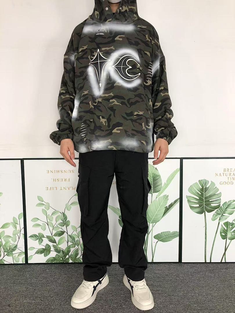 Christian Louboutin 208 THUG CLUB HOODIE 504100417 (Im 170Cm 60Kg I Wear Size 1 In The Phot) - Image 3