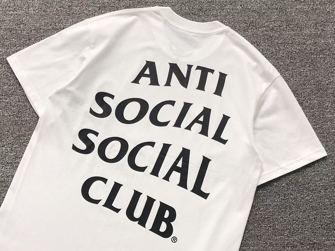 Christian Louboutin 85 ANTI SOCIAL CLUB T-SHIRT 41421302 (Im 170Cm 60Kg I Wear Size M In The Phot) - Image 9
