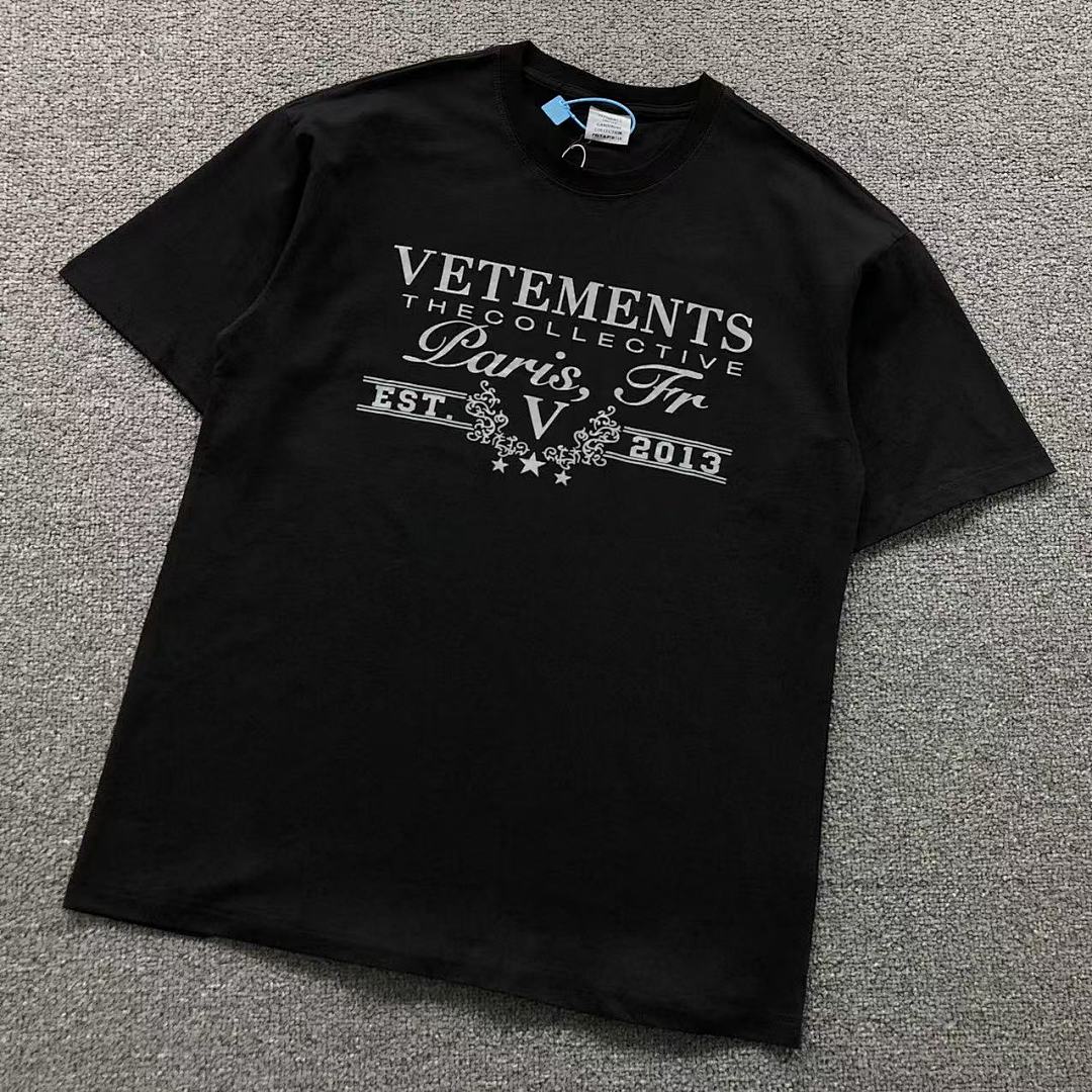 Vetements 118 VETEMENTS T-SHIRT