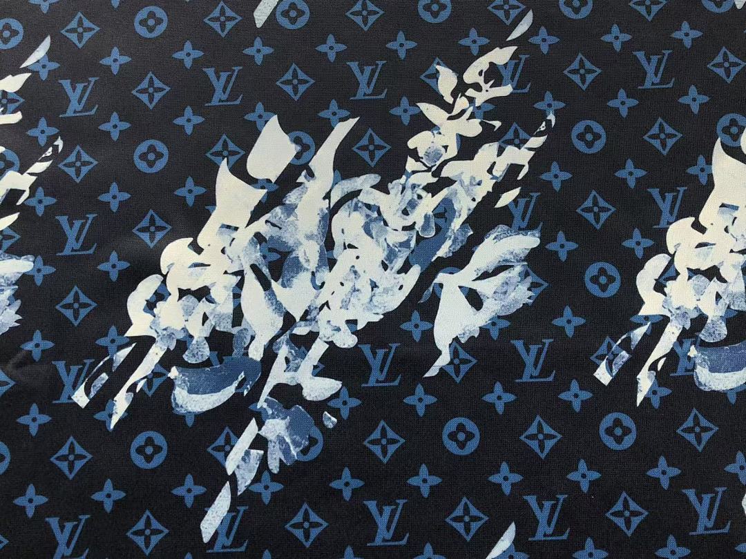 Louis Vuitton 79 L⭐ T-SHIRT 311120332 (Im 170Cm 57Kg I Wear Size M In The Phot) - Image 7