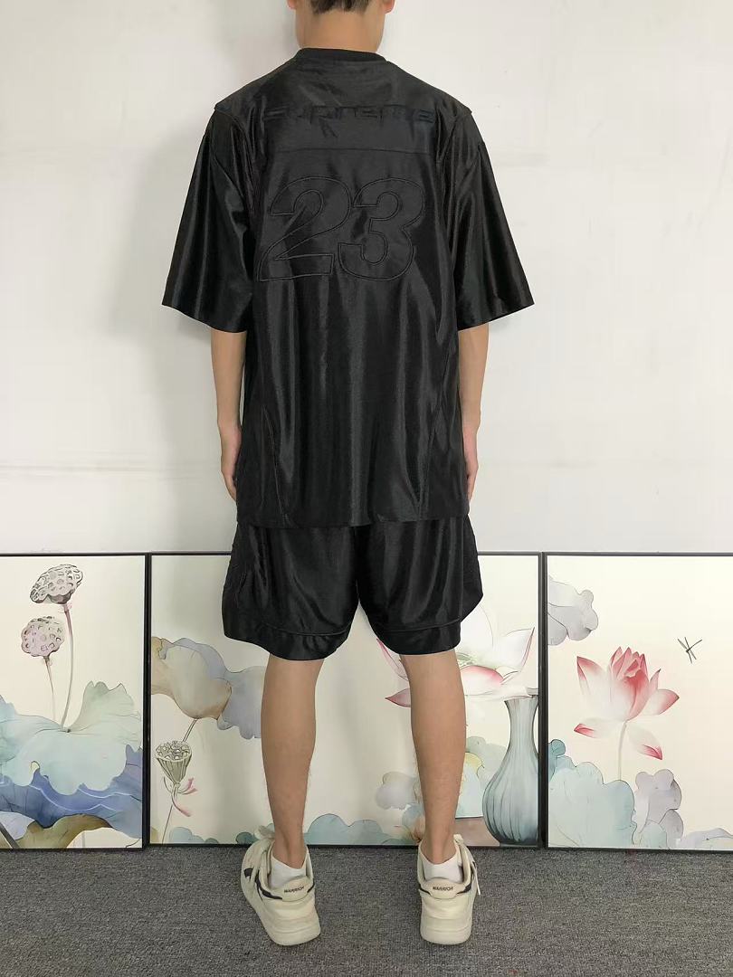 Supreme SHORTS S⭐⭐R⭐⭐E T-SHIRT 22081934001 (Im 170Cm 60Kg I Wear Size M In The Phot) - Image 5