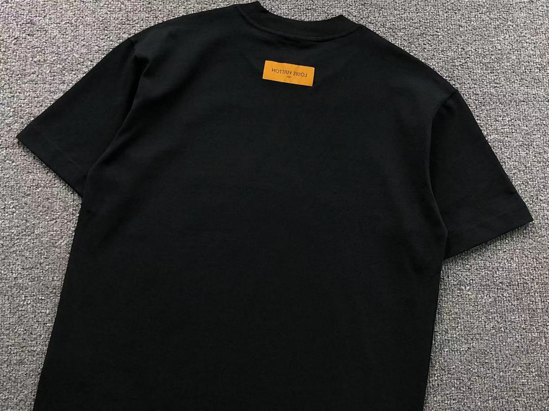Louis Vuitton 118 L⭐ T-SHIRT 5111403147 (Im 170Cm 60Kg I Wear Size M In The Phot) - Image 23