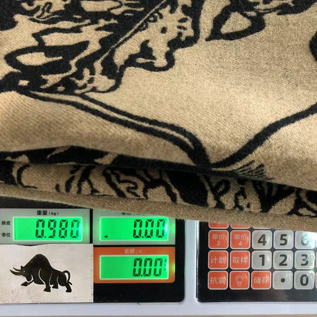 Burberry 138 B⭐R⭐E⭐RY SHAWL 510240776 (Long 154CM* Wide 135CM) - Image 15