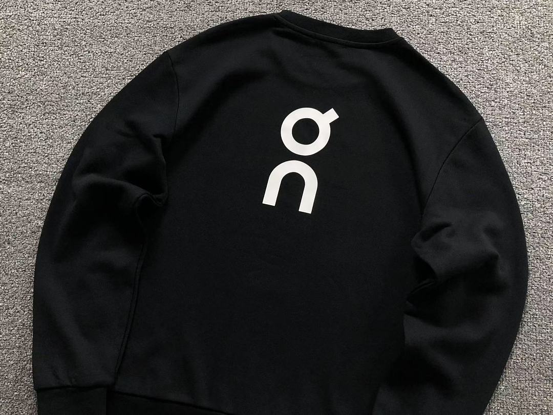 On Running 145 ON HOODIE 2206181904 (Im 170Cm 60Kg I Wear Size L In The Phot) - Image 15