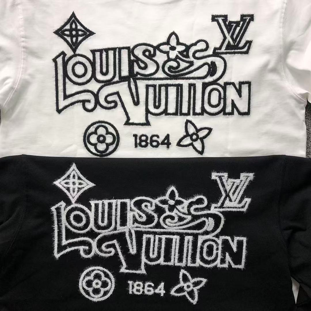Louis Vuitton 139 L⭐ LONG SLEEVED 3207240821 (Im 170Cm 60Kg I Wear Size M In The Phot) - Image 12
