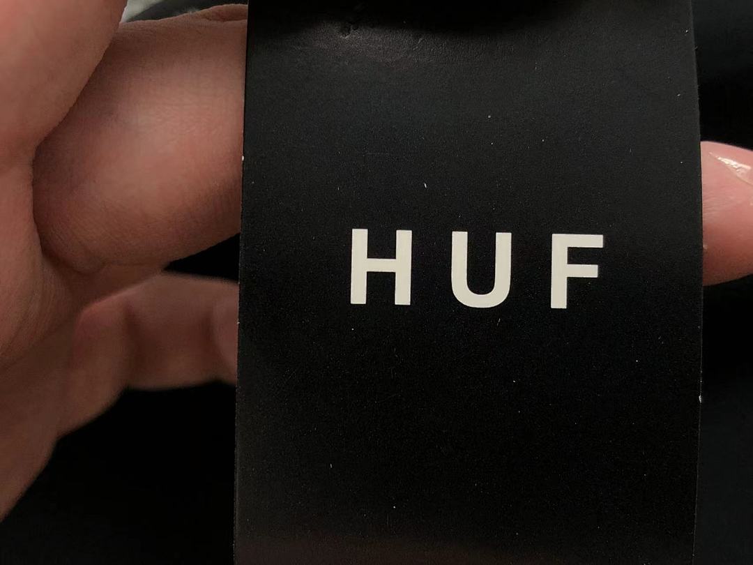 HUF 76 HUF T-SHIRT - Image 19