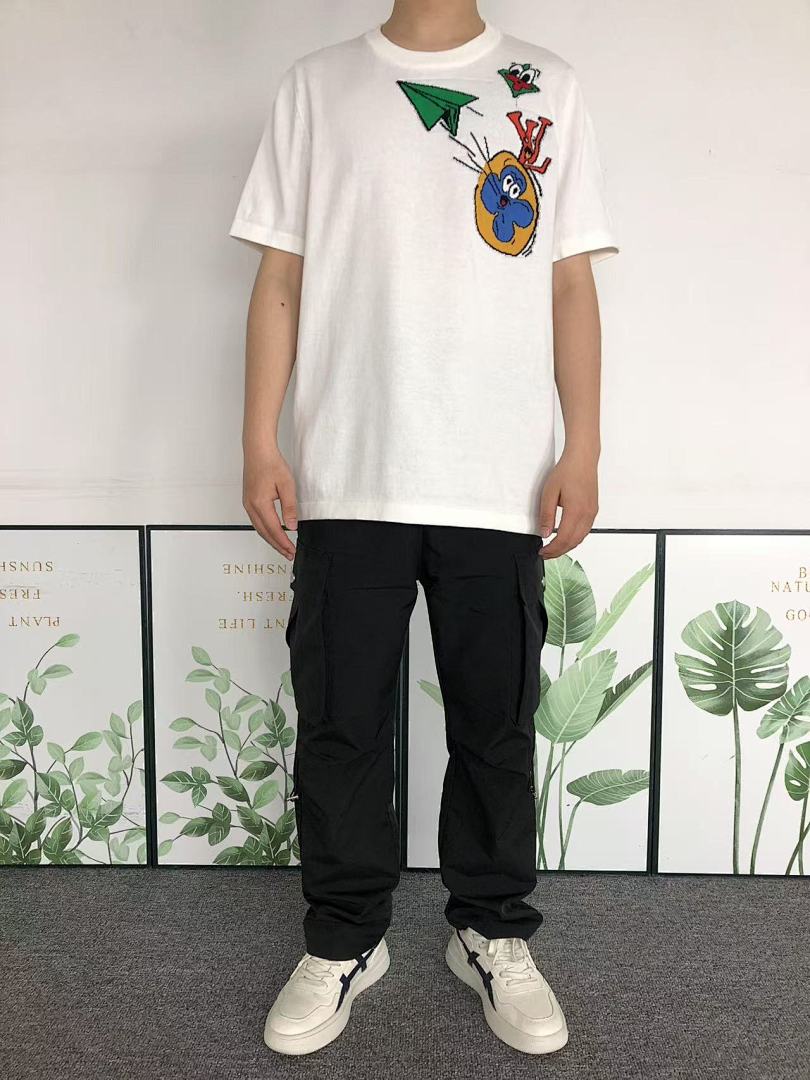Louis Vuitton 98 L⭐ T-SHIRT 504233183 (Im 170Cm 60Kg I Wear Size M In The Phot) - Image 3