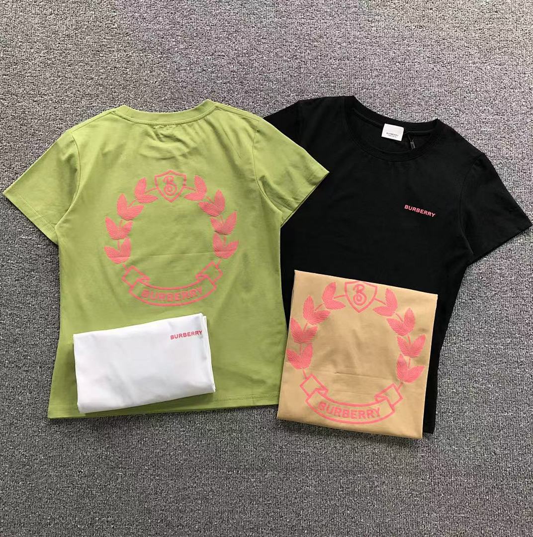 Burberry 115 B⭐R⭐E⭐RY T-SHIRT FEMAIE