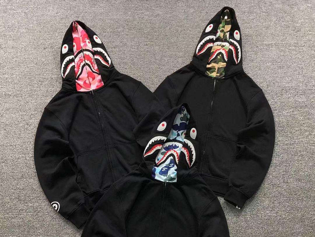 Bape 238 BAPE HOODIE 4111100177 (Im 170Cm 60Kg I Wear Size M In The Phot) - Image 5