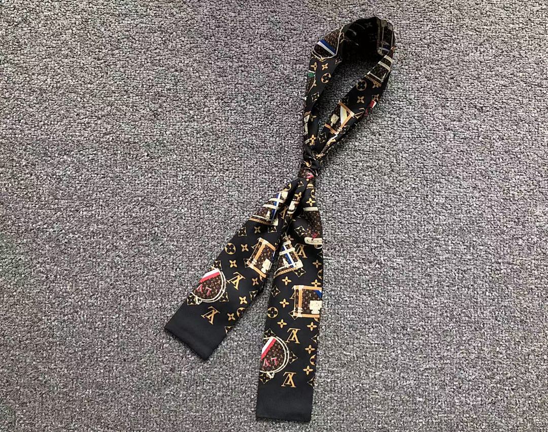 Gucci 68 G⭐C⭐I SCARF 5112810102 (Long 116CM* Wide 8CM*) - Image 3