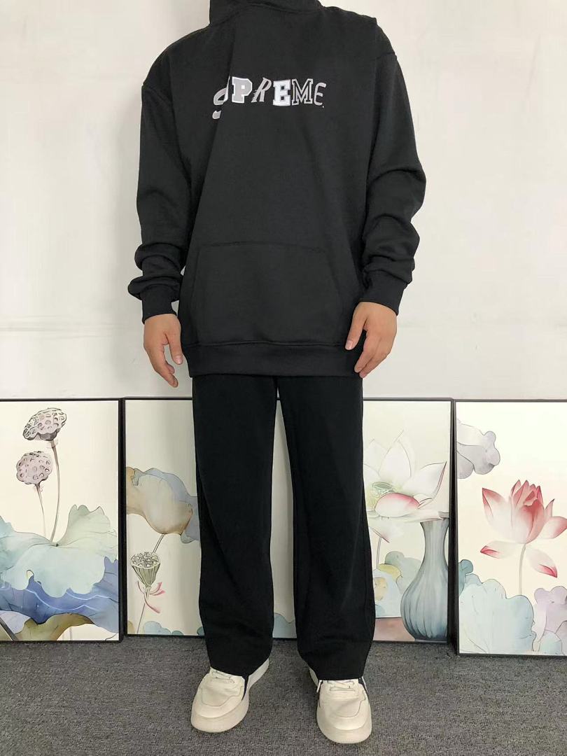 Supreme 178 S⭐⭐R⭐⭐E HOODIE 42011401477 (Im 170Cm 60Kg I Wear Size M In The Phot) - Image 3