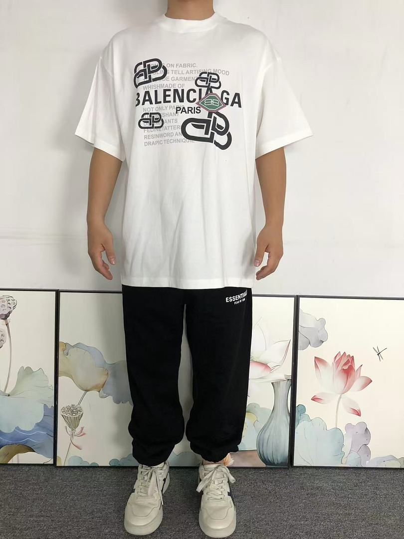 Balenciaga 108 B⭐L⭐⭐⭐IA⭐A T-SHIRT 1252215137 (Im 170Cm 60Kg I Wear Size L In The Phot) - Image 3