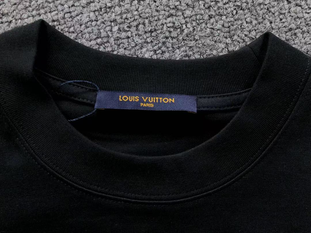 Louis Vuitton 118 L⭐ T-SHIRT 5111401147 (Im 170Cm 60Kg I Wear Size M In The Phot) - Image 28