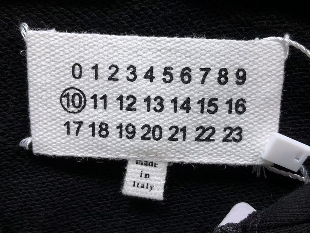 On Running 158 MAISON MARGIELA HOODIE 58261186 (Im 170Cm 60Kg I Wear Size 46 In The Phot) - Image 17