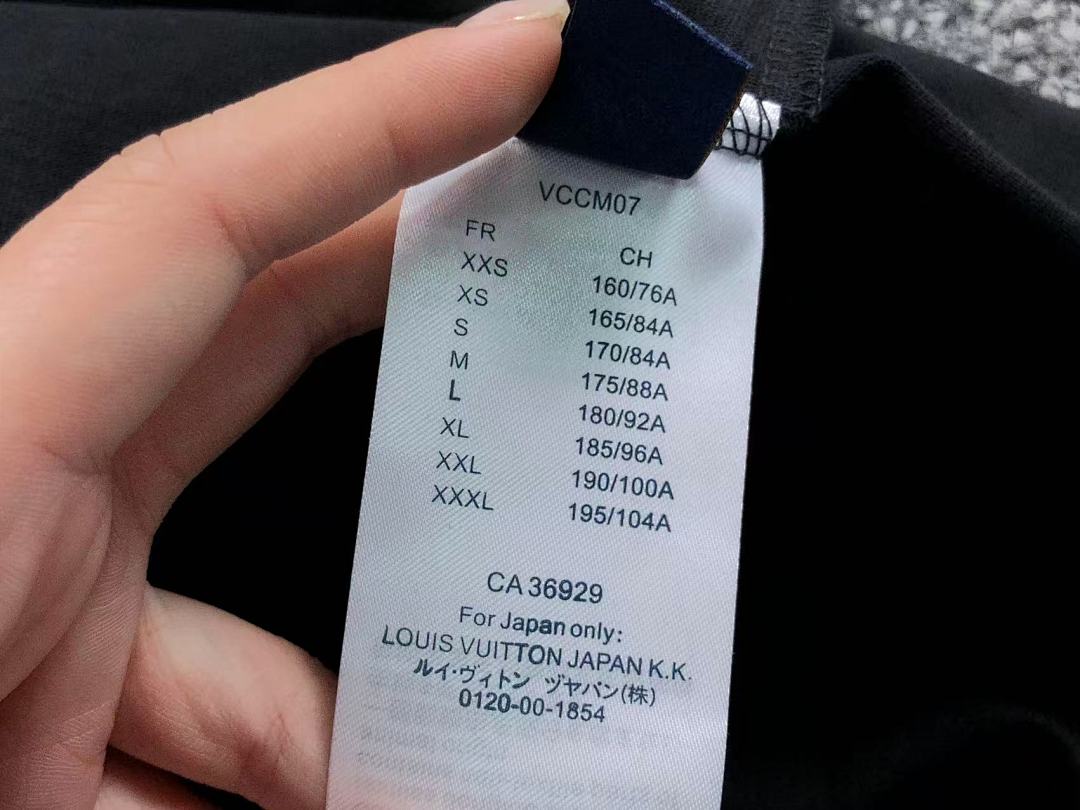 Louis Vuitton 128 L⭐ T-SHIRT 3203050521 (Im 170Cm 60Kg I Wear Size M In The Phot) - Image 23