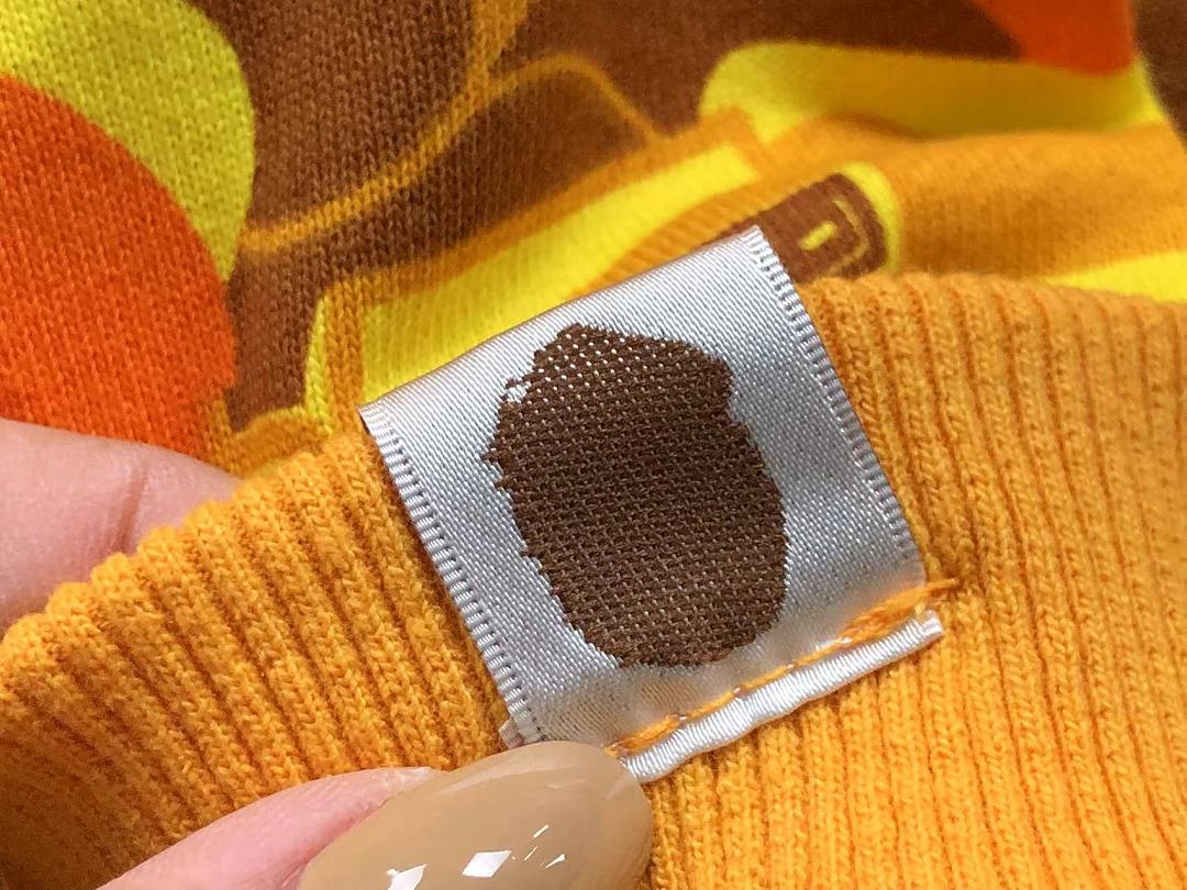 Bape 139 BAPE HOODIE 52070721158 (Im 170Cm 60Kg I Wear Size M In The Phot) - Image 17