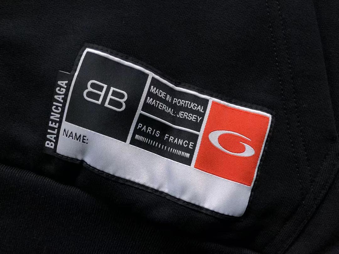 Balenciaga 245 B⭐L⭐⭐⭐IA⭐A HOODIE 3206174021 (Im 170Cm 60Kg I Wear Size S In The Phot) - Image 20