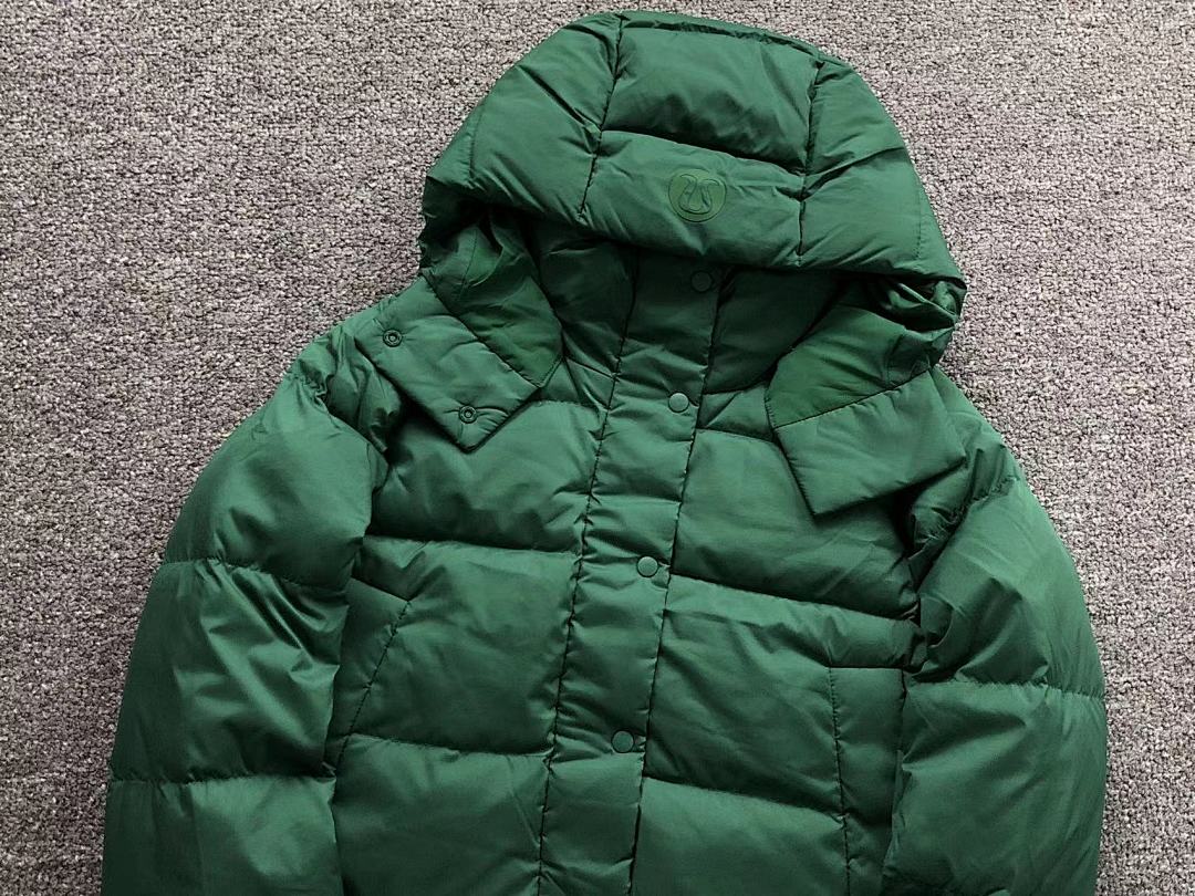 On Running 378 LULULEMON DOWN JACKETS FEMAIE - Image 15
