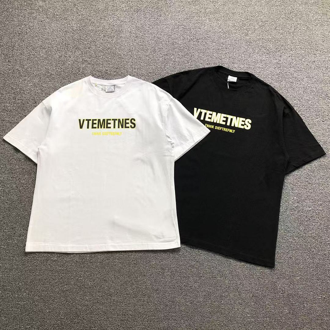 Vetements 88 VETEMENTS T-SHIRT 41091603145 (Im 170Cm 60Kg I Wear Size S In The Phot)