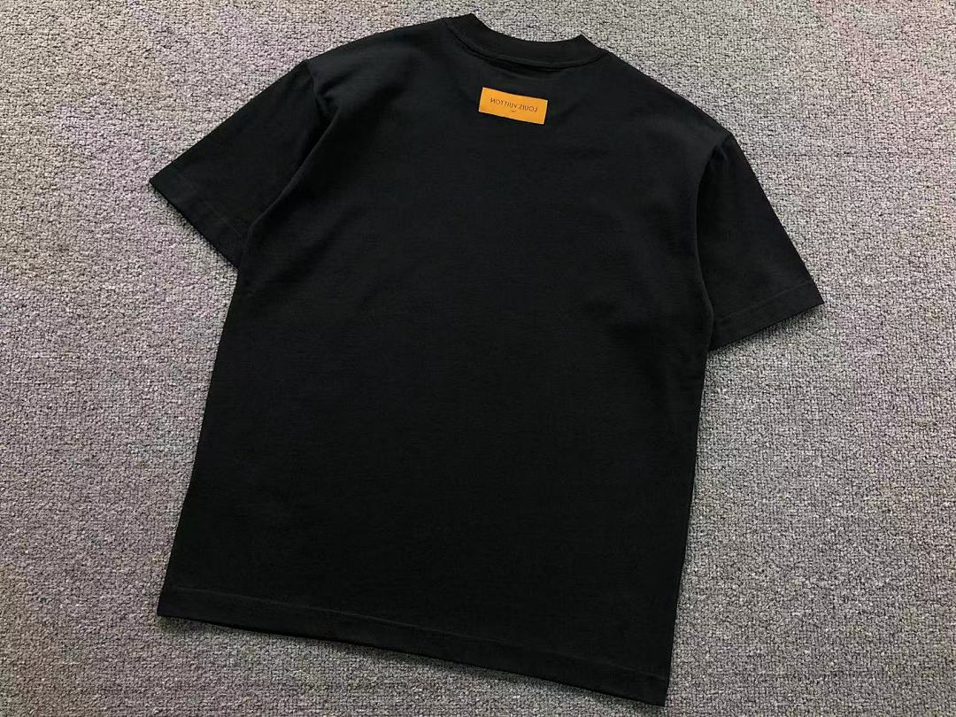 Louis Vuitton 118 L⭐ T-SHIRT 5111406147 (Im 170Cm 60Kg I Wear Size M In The Phot) - Image 22
