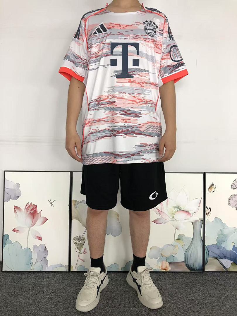 Unbranded 75 FOOTBALL T-SHIRT 11061324002 (Im 170Cm 60Kg I Wear Size L In The Phot) - Image 3