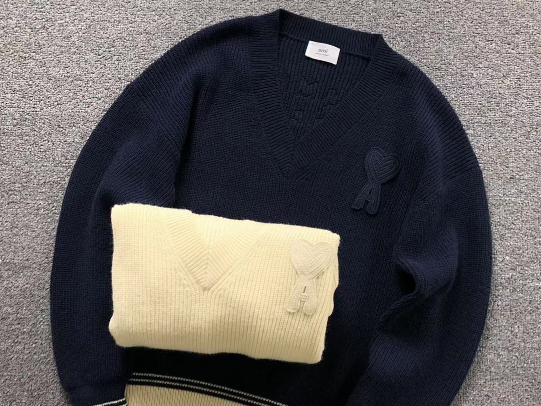 AMI 168 AMI SWEATER 3107160121 (Im 170Cm 60Kg I Wear Size M In The Phot) - Image 15